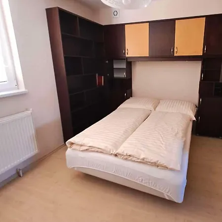 Cozy 1 Bed Floor In The Old Town Lägenhet Bratislava