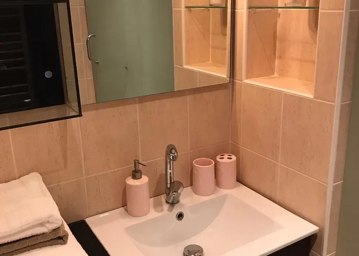 Cozy 1 Bed Floor In The Old Town * Bratislava