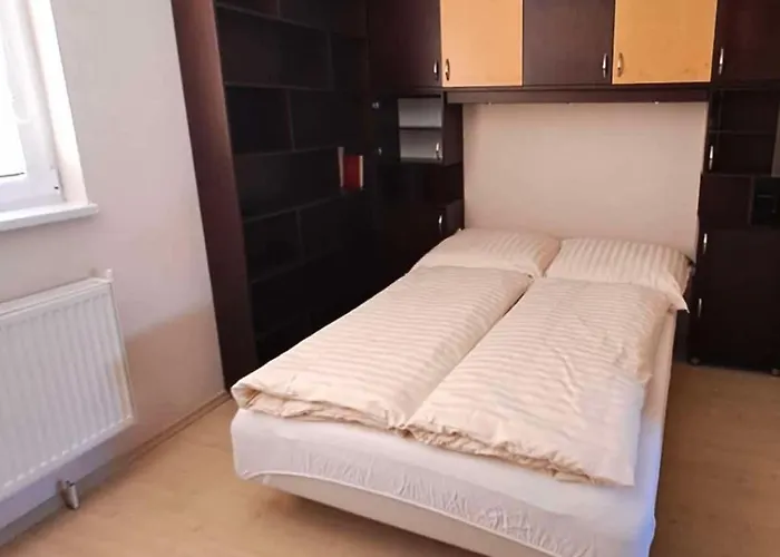 Cozy 1 Bed Floor In The Old Town Apartment Bratislava