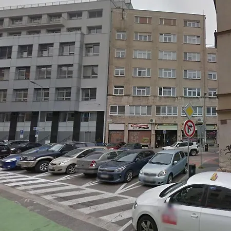 Apartmán Cozy 1 Bed Floor In The Old Town